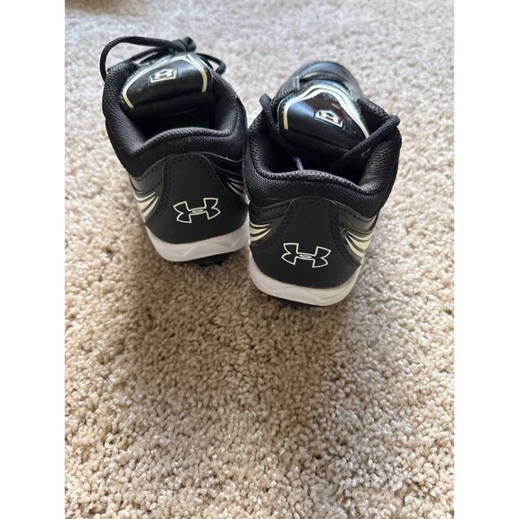 NEW Under Armour Women’s Glyde IV ST Softball Shoes Metal Cleats Black Size 5.5 - Picture 3 of 5